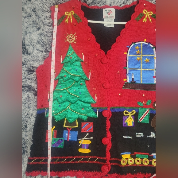 GUC- Vintage Nutcracker Christmas Sweater Vest - Picture 7 of 9